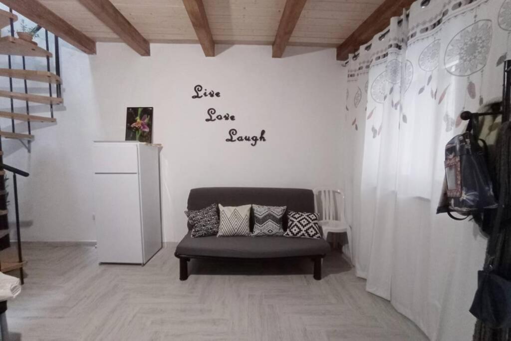 B&B La Piccola Maison Ploaghe Екстер'єр фото